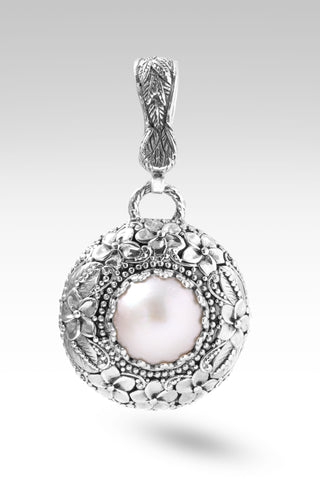 Flowers Bring Peace Pendant™ in White Mabe Pearl Frangipani / White Mabe Pearl