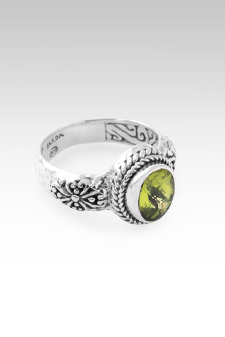 Wondrous Grace Ring™ in Peridot Janyl Adair / 10 / Peridot