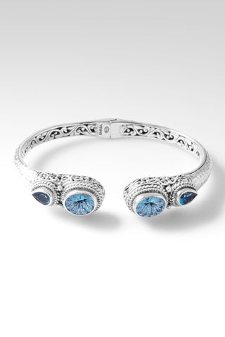 Beautiful in Time Tip-to-Tip Bracelet™ in Top Sky Blue Topaz