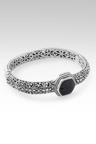 Imperfectly Perfect Bangle™ in Black Spinel Janyl Adair / 7.5 / Black Spinel