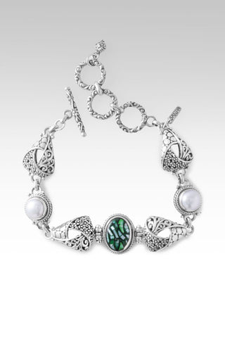 Everlasting Presence Bracelet™ in Green Leaf Mother of Pearl Mosaic - Multi Stone - only found at SARDA™