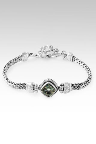 Happy Moments Bracelet™ in Green Apatite - Single Stone - only found at SARDA™