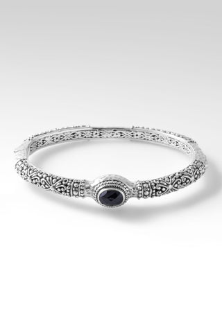 Harmony Bangle™ in Black Spinel - Bangle - only found at SARDA™