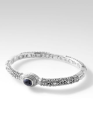 Harmony Bangle™ in Black Spinel - Bangle - only found at SARDA™