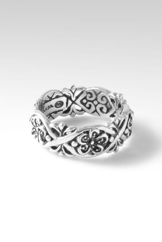 Petal Promise Ring™ in Frangipani - Stackable - only found at SARDA™