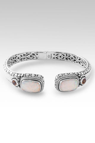 🎁 Radiant Glory Tip-to-Tip Bracelet™ in Peaches & Cream Simulated Opal (100% off)